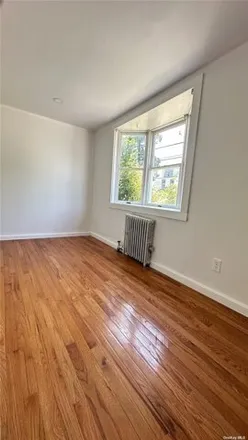 Image 6 - 30 McKinley Ave, Franklin Square, New York, 11010 - House for rent