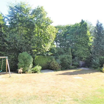 Image 2 - White Hart Wood, Sevenoaks, TN13 1RR, United Kingdom - Apartment for rent