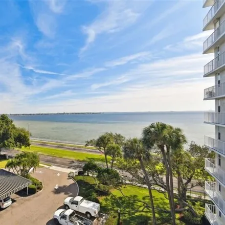 Buy this 2 bed condo on 2511 West Palm Drive in Tampa, FL 33608