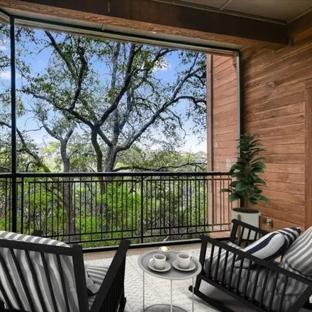 Image 2 - 4711 Old Spicewood Springs Road, Austin, TX 78731, USA - Condo for sale