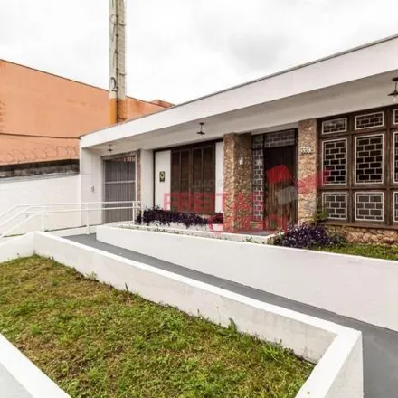 Buy this 4 bed house on Rua Desembargador Westphalen 3333 in Parolin, Curitiba - PR