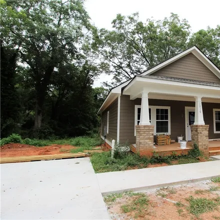 Buy this 3 bed house on 2026 Madison Street in Comer, Madison County