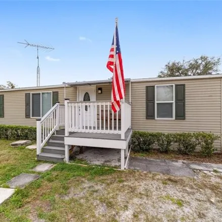Buy this studio apartment on 8370 Southwest 152nd Place in Marion County, FL 34432