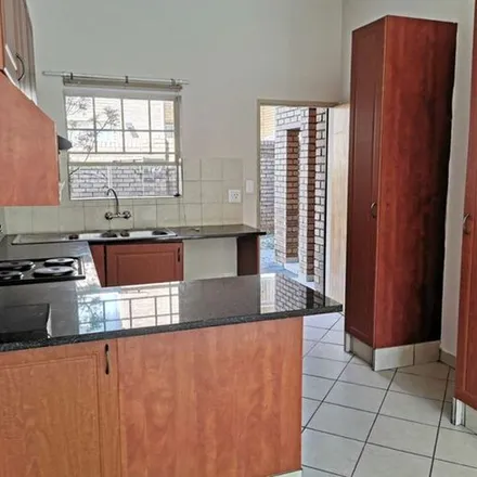 Image 3 - Sinatra Close, Tshwane Ward 101, Gauteng, 0050, South Africa - Apartment for rent