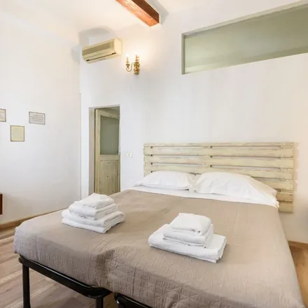Image 5 - Via dei Pepi 60 R, 50121 Florence FI, Italy - Apartment for rent