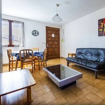Rent this 2 bed apartment on Saint-André in Rue Nationale, 66690 Saint-André