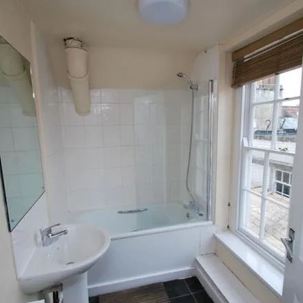Rent this 5 bed apartment on High Street in Bathampton, BA2 6TB