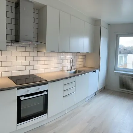 Rent this 2 bed apartment on Bygatan in 375 30 Mörrum, Sweden