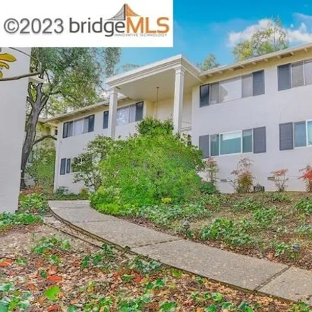 Buy this 2 bed condo on 699 Pennsylvania Avenue in Los Gatos, CA 95030