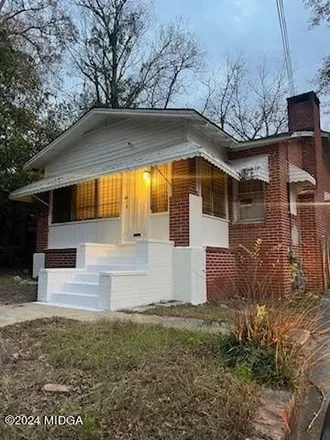 Buy this 3 bed house on 541 Cowan Street in Sunnydale Acres, Macon