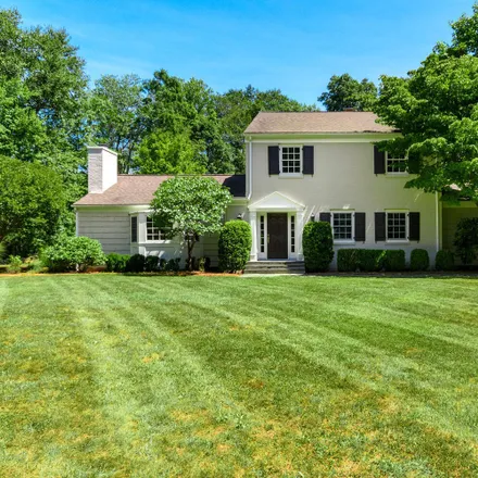 Buy this 5 bed house on 9 Old Parish Road in Noroton Heights, Darien