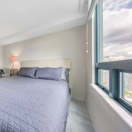 Rent this 2 bed condo on Robson Street in Vancouver, BC V6E 4N2