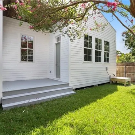 Image 3 - 8534 Jeannette St, New Orleans, Louisiana, 70118 - House for sale