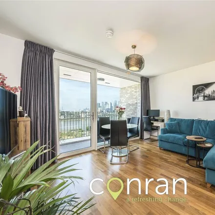 Rent this 1 bed apartment on Gooch House in 2 Telcon Way, London
