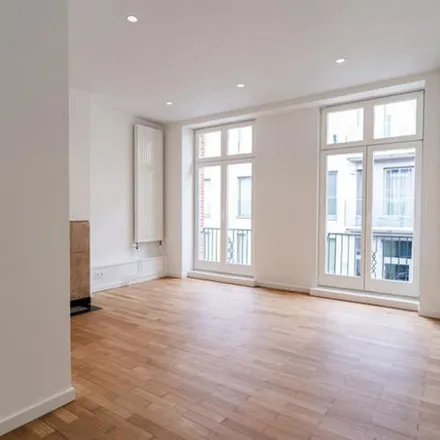 Rent this 4 bed apartment on Rue Middelbourg - Middelburgstraat 65 in 1170 Watermael-Boitsfort - Watermaal-Bosvoorde, Belgium