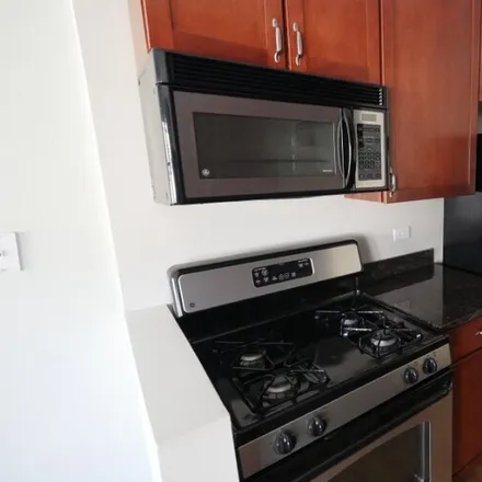 Rent this 1 bed apartment on 625 W Wrightwood Ave
