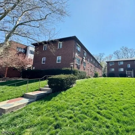 Buy this 1 bed condo on 370 Valley Street in South Orange, Essex County