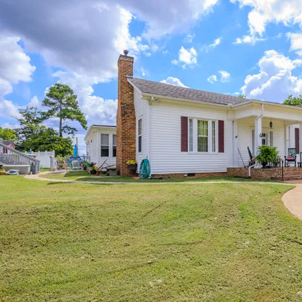 Buy this 3 bed house on 305 Culberson Avenue in LaFayette, GA 30728