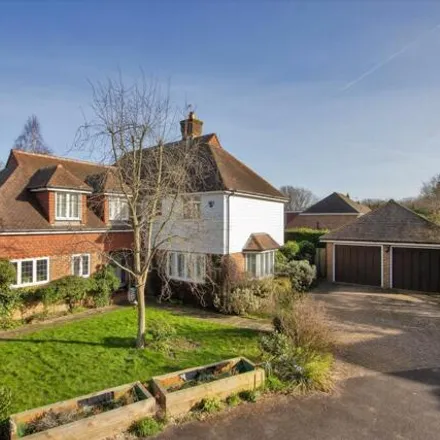 Buy this 5 bed house on Farnham Place in Langton Green, TN3 0LA