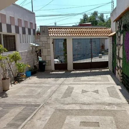 Buy this 3 bed house on Calle del Obispo in 52975 Tlalnepantla, MEX