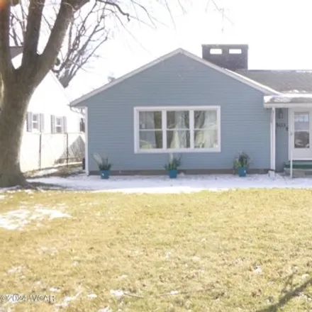 Buy this 3 bed house on 515 East 9th Street in Delphos, OH 45833