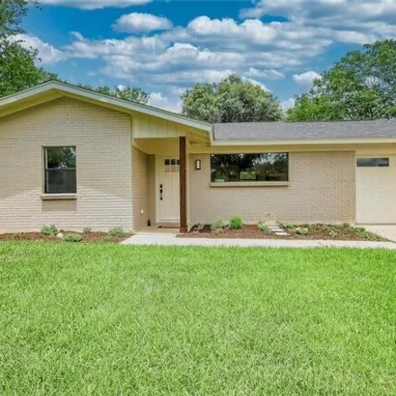 Rent this 3 bed house on 6920 Bryn Mawr Drive in Austin, TX 78723