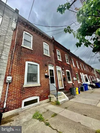 Image 2 - 387 Emerald Street, Camden, NJ 08104, USA - House for rent