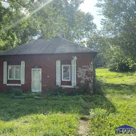 Buy this 2 bed house on 402 Dewey Street in Veedersburg, Fountain County