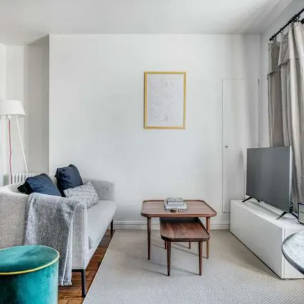 Image 7 - 36 Rue de Buci, 75006 Paris, France - Apartment for rent