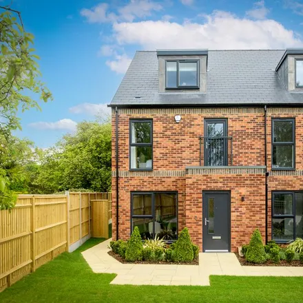 Rent this 3 bed townhouse on Hook Place Lodge in Cuckfield Road, Burgess Hill