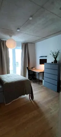Rent this 4 bed room on Barer Straße 58b in 80799 Munich, Germany