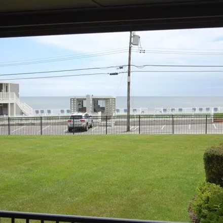 Buy this 2 bed condo on 112 Old Wharf Road in Dennis Port, Dennis