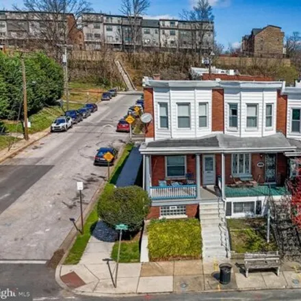 Image 3 - 4143 Falls Road, Baltimore, MD 21211, USA - House for sale