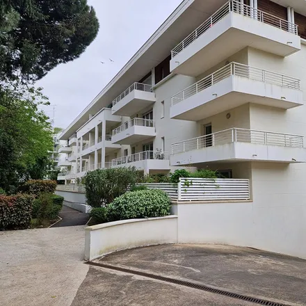 Image 5 - 203 Avenue du Président Robert Schuman, 33110 Le Bouscat, France - Apartment for rent