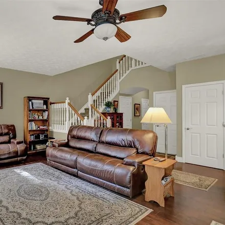 Image 5 - 1115 Grovewood Drive, Beech Grove, IN 46107, USA - Condo for sale