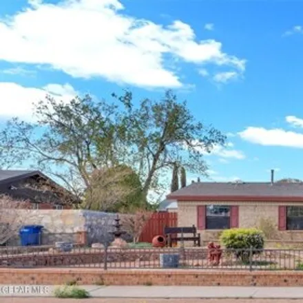 Buy this 3 bed house on 11018 Johnny Miller Drive in El Paso, TX 79936