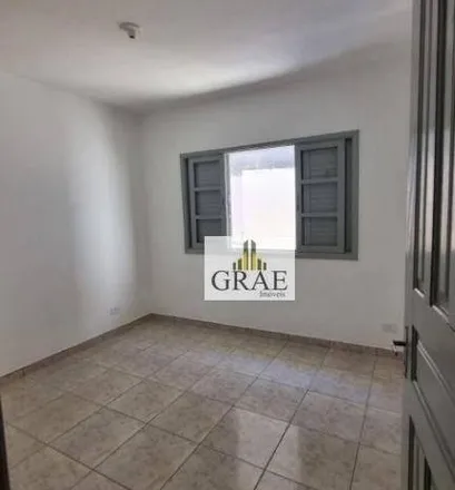 Rent this 2 bed house on Rua Carina in Anchieta, São Bernardo do Campo - SP