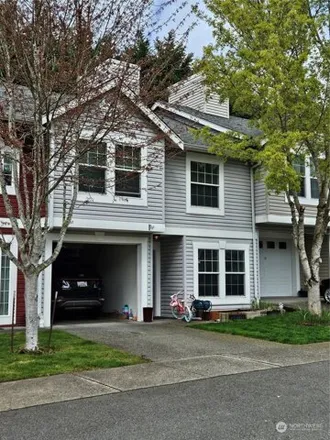Buy this 4 bed condo on 10504 140th Street Court East in South Hill, WA 98373