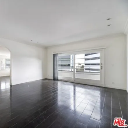 Image 2 - Sierra Towers, 9255 Doheny Road, West Hollywood, CA 90069, USA - Condo for rent