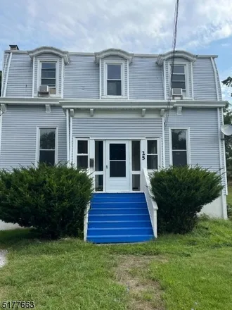 Rent this 2 bed townhouse on 33 Clinton Street in Newton, Sussex County
