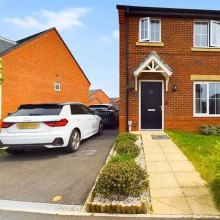 Buy this 3 bed duplex on Brookhouse Road in Prescot, Merseyside