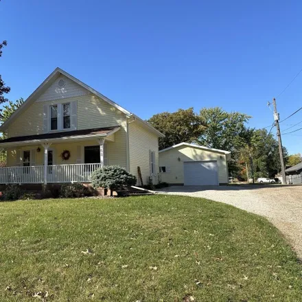 Buy this 2 bed house on 568 South 7th Street in Sac City, IA 50583