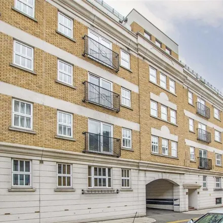 Image 3 - St Mary Grace's Court, Cartwright Street, London, E1 8LY, United Kingdom - Apartment for rent