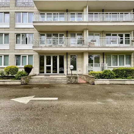 Rent this 2 bed apartment on Parc Jean Monnet - Jean Monnetpark 3031-3034 in 1082 Berchem-Sainte-Agathe - Sint-Agatha-Berchem, Belgium