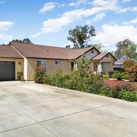 Buy this 9 bed house on 637 O Street in Rio Linda, Sacramento County