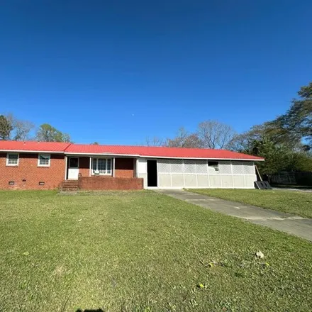 Buy this 3 bed house on 4284 Gum Branch Road in Jacksonville, NC 28540