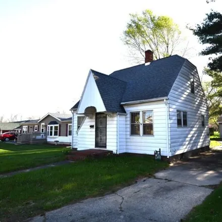 Buy this 3 bed house on 1482 Navajo Street in Elkhart, IN 46516