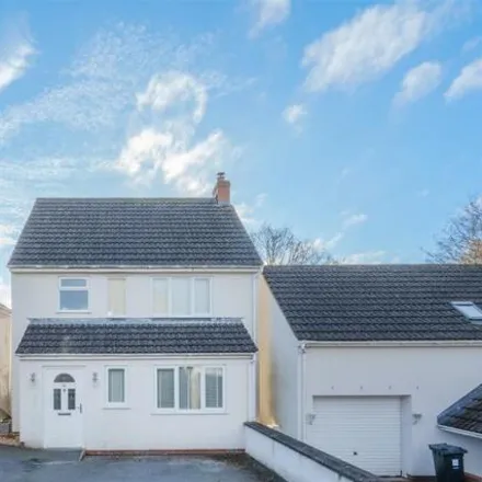 Buy this 3 bed house on Mendip View in Wick, BS30 5PU