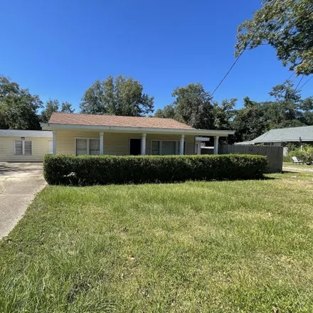 Buy this 3 bed house on 201 McCaughan Avenue in Long Beach, MS 39560