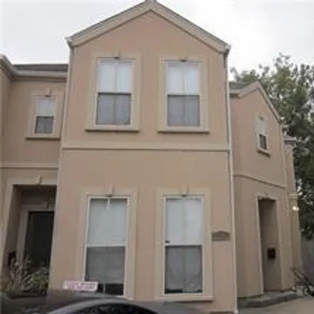 Rent this 4 bed townhouse on 110 Duckhook Drive in New Orleans, LA 70118